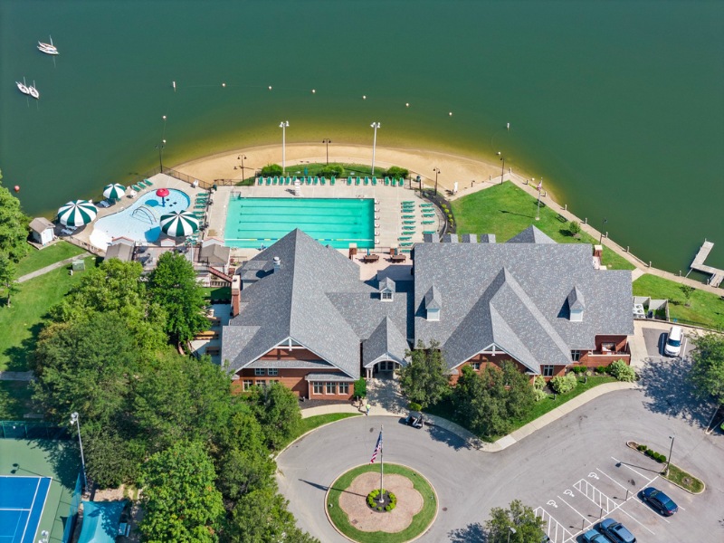 Lake St Louis Clubhouse