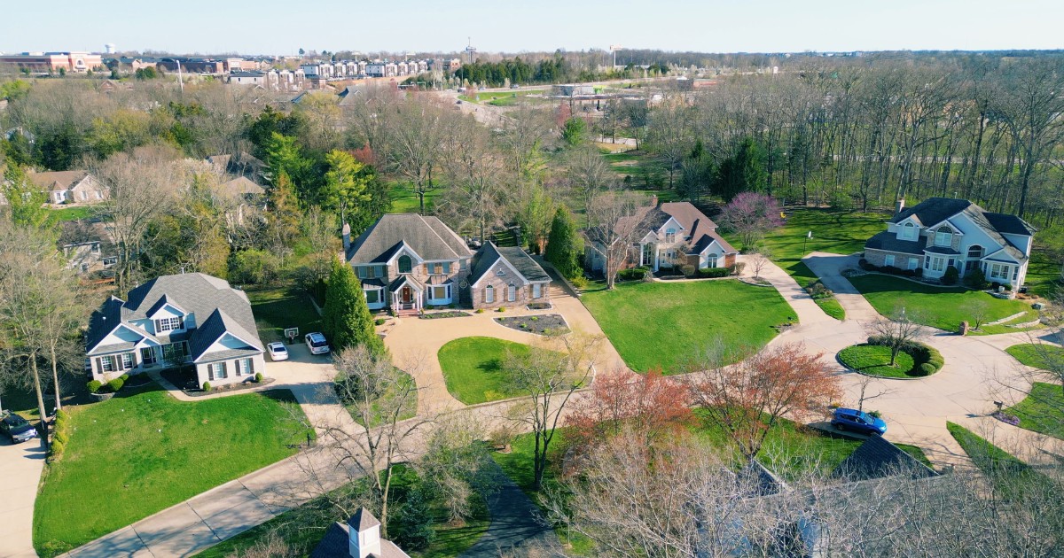 the moorings neighborhood lake st louis