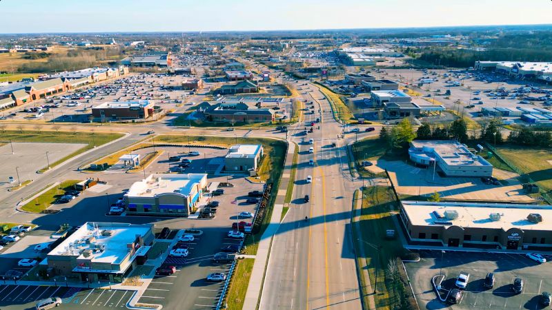 Wentzville Parkway: A Growing Commercial Hub