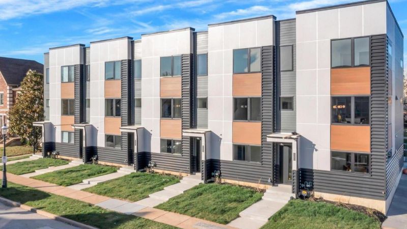 Gaslight Townhomes in Central West End