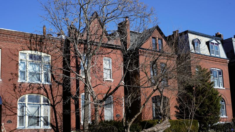 Benton Park Neighborhood brick homes