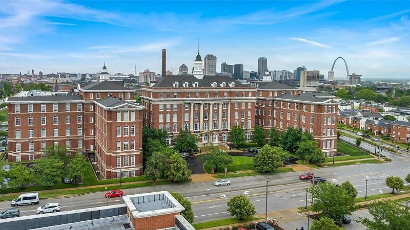 The Georgian Condominiums - 1515 Lafayette Ave, St. Louis, MO 63104