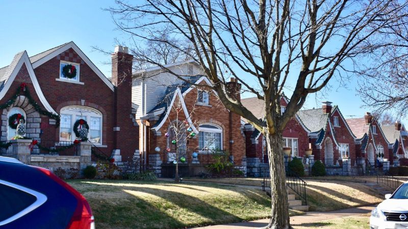 “Gingerbread Houses” in Saint Louis Hills